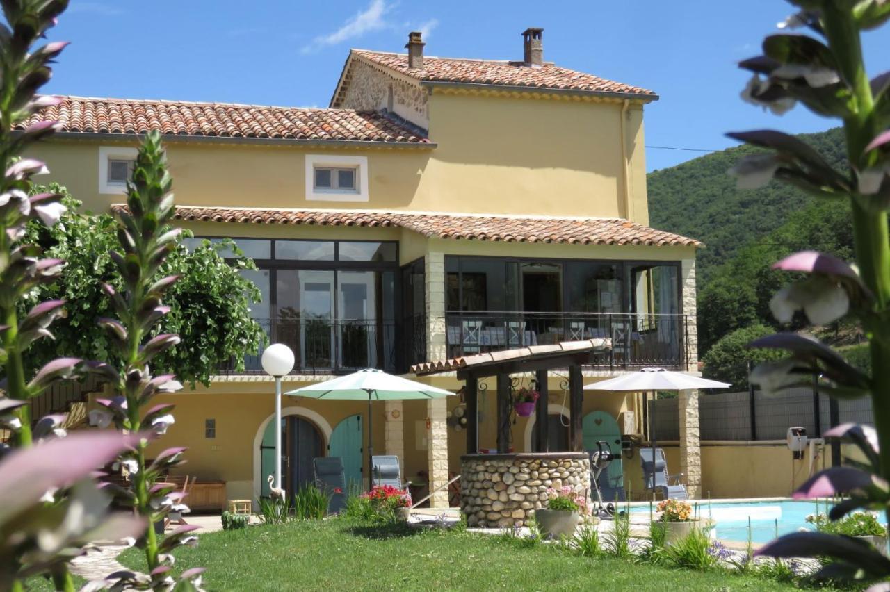 Bed and Breakfast Au Grand Bonheur Besseges Esterno foto