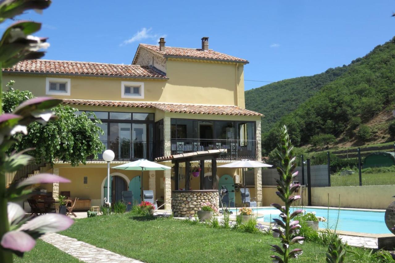 Bed and Breakfast Au Grand Bonheur Besseges Esterno foto