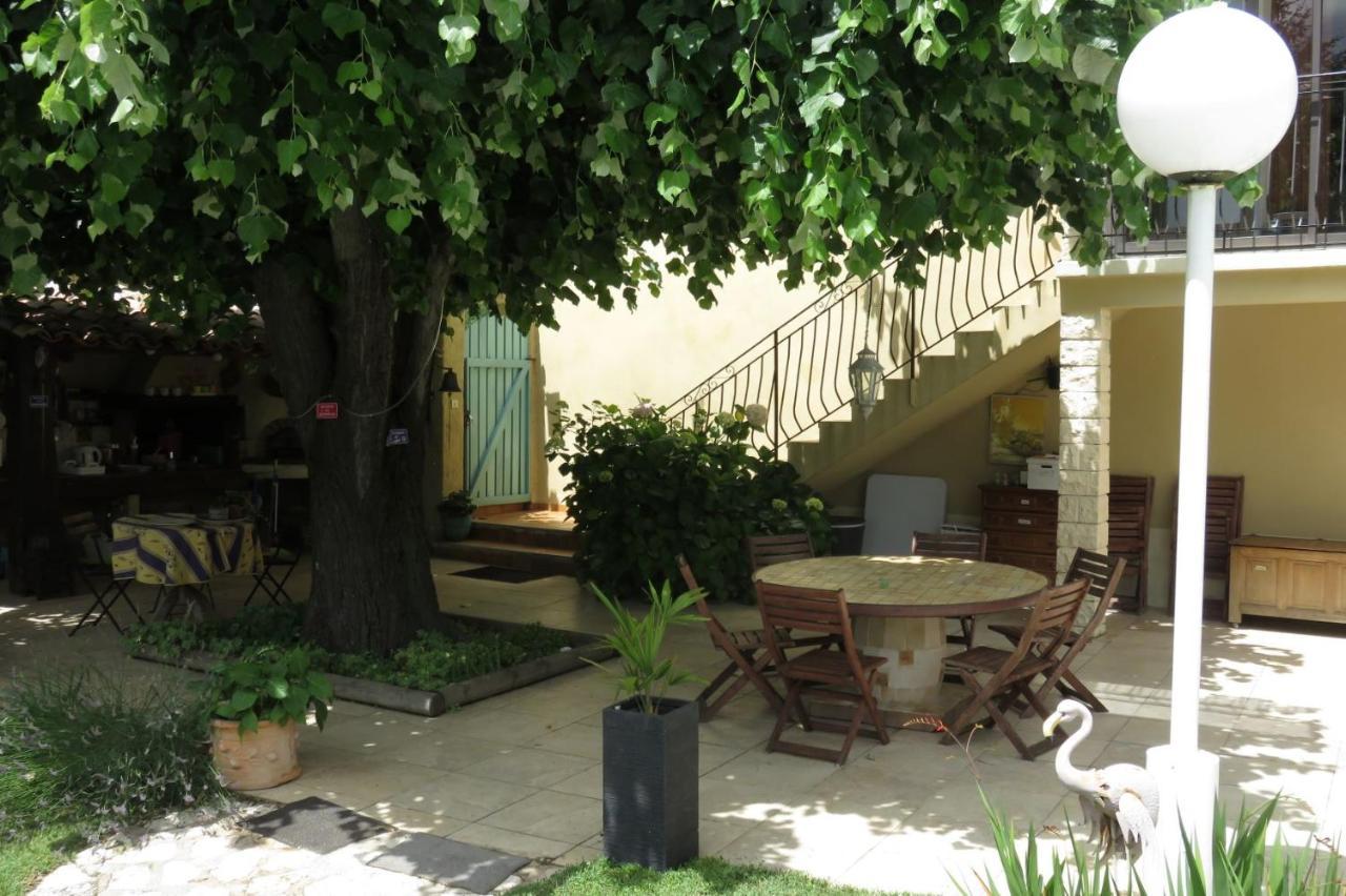 Bed and Breakfast Au Grand Bonheur Besseges Esterno foto