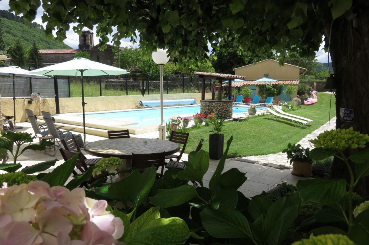 Bed and Breakfast Au Grand Bonheur Besseges Esterno foto