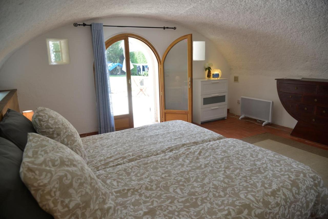 Bed and Breakfast Au Grand Bonheur Besseges Esterno foto