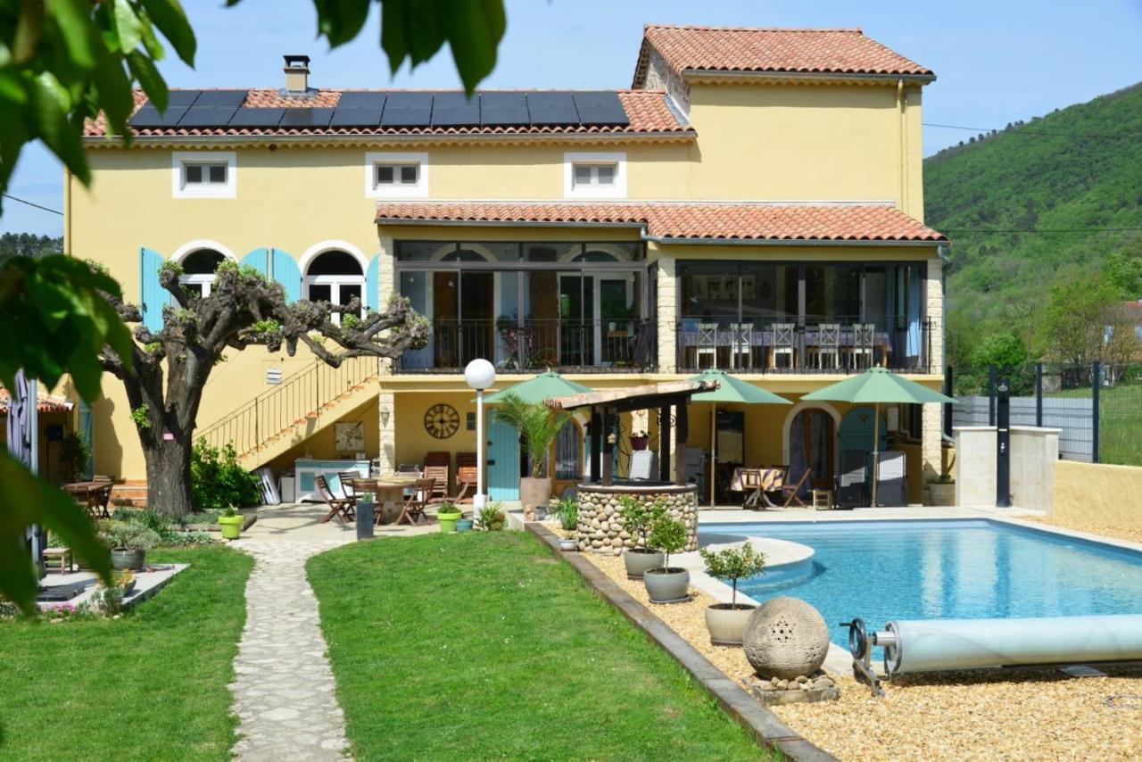Bed and Breakfast Au Grand Bonheur Besseges Esterno foto