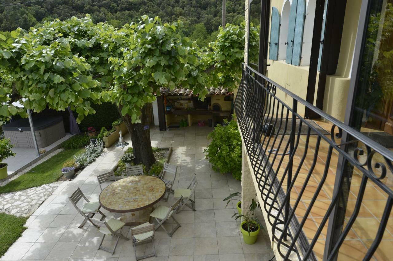 Bed and Breakfast Au Grand Bonheur Besseges Esterno foto